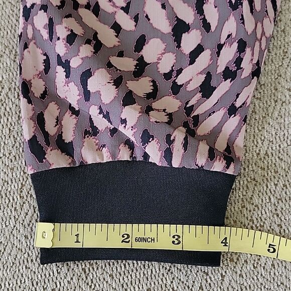 Skechers Cheetah Animal Print Pink Black Lightweight Jacket - Size Large - Picture 9 of 16